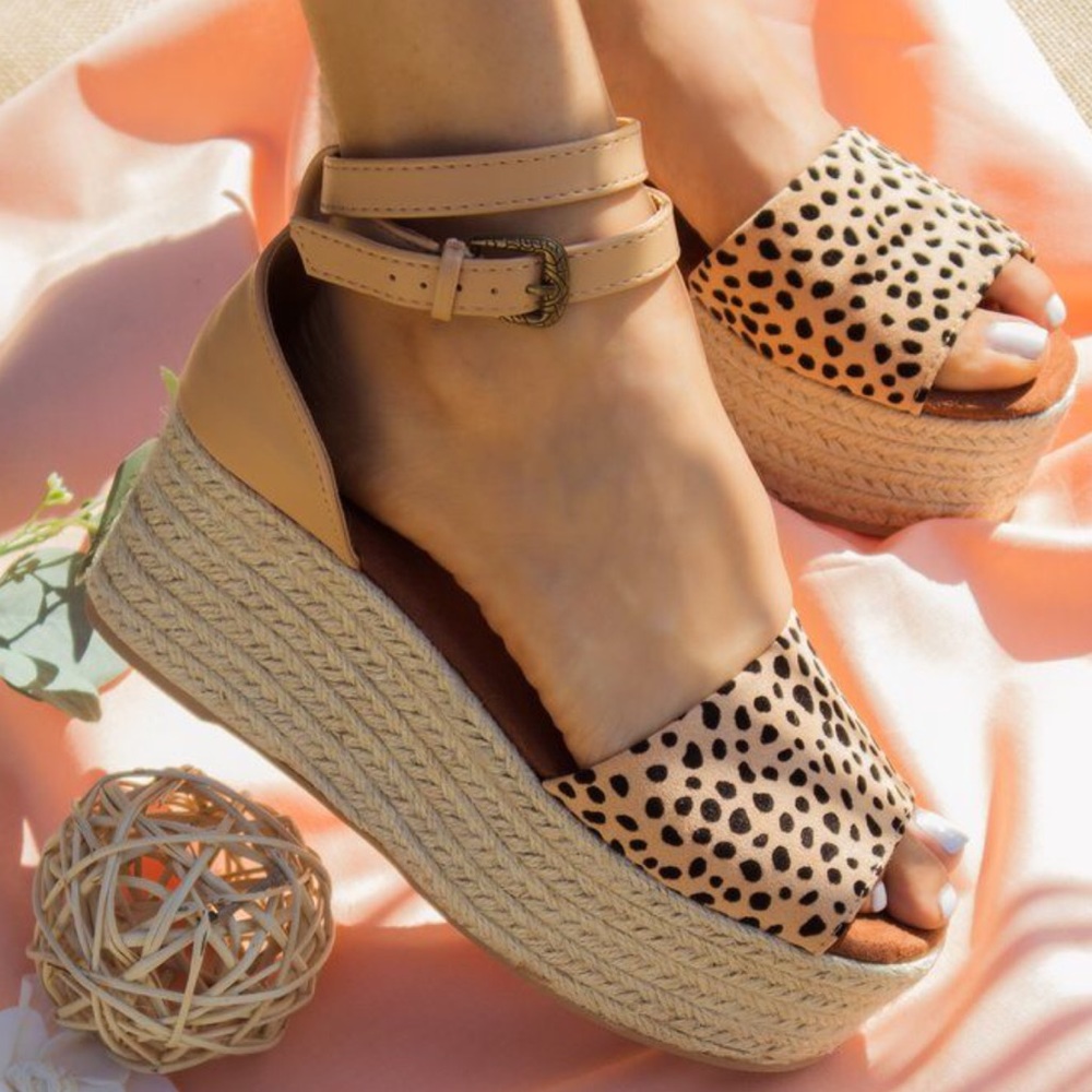 Cheetah Espadrille Platform Sandals - Picture 11 of 13